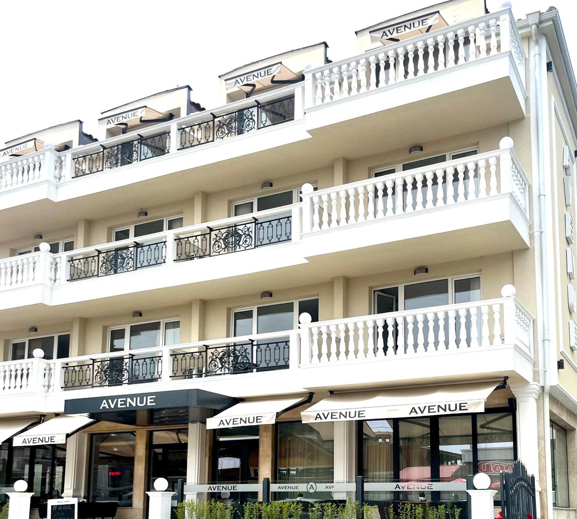 Hotel Avenue ラヴダ エクステリア 写真