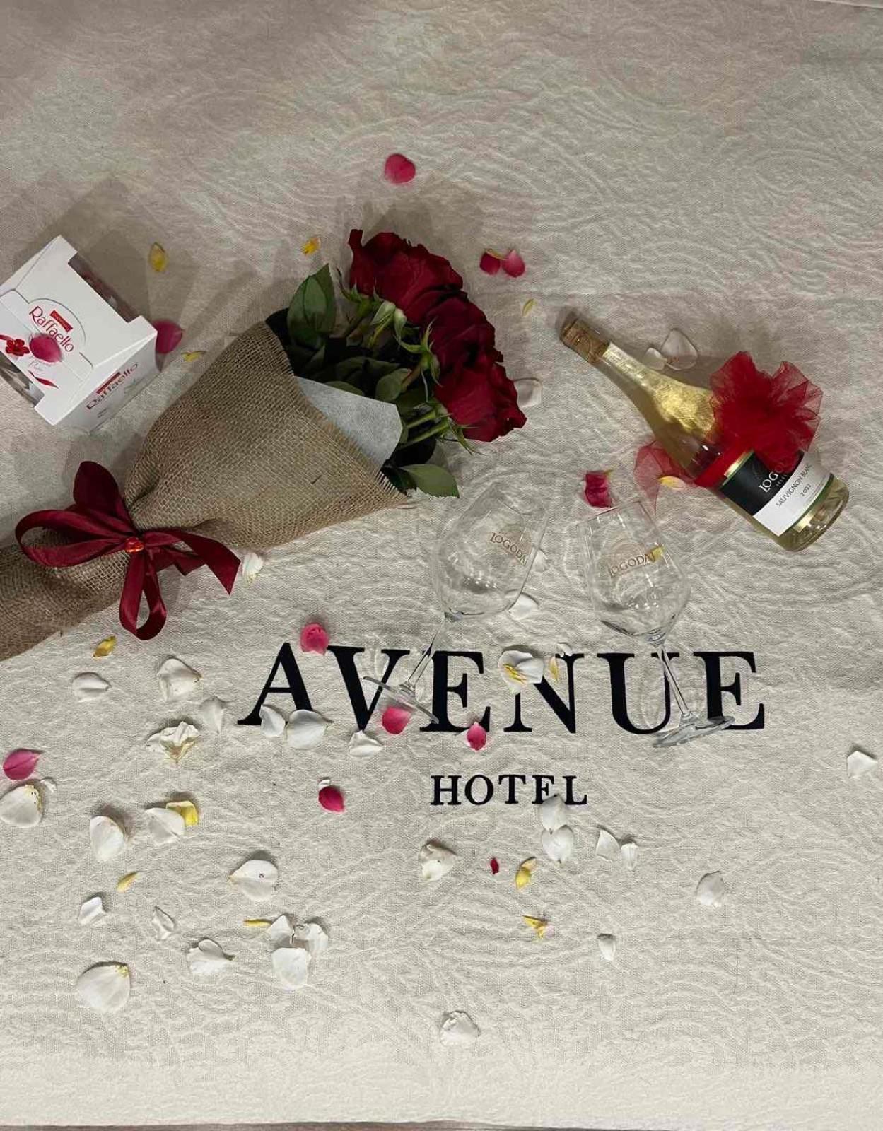 Hotel Avenue ラヴダ エクステリア 写真