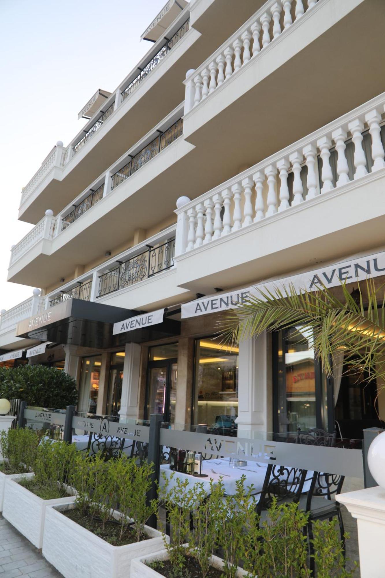 Hotel Avenue ラヴダ エクステリア 写真