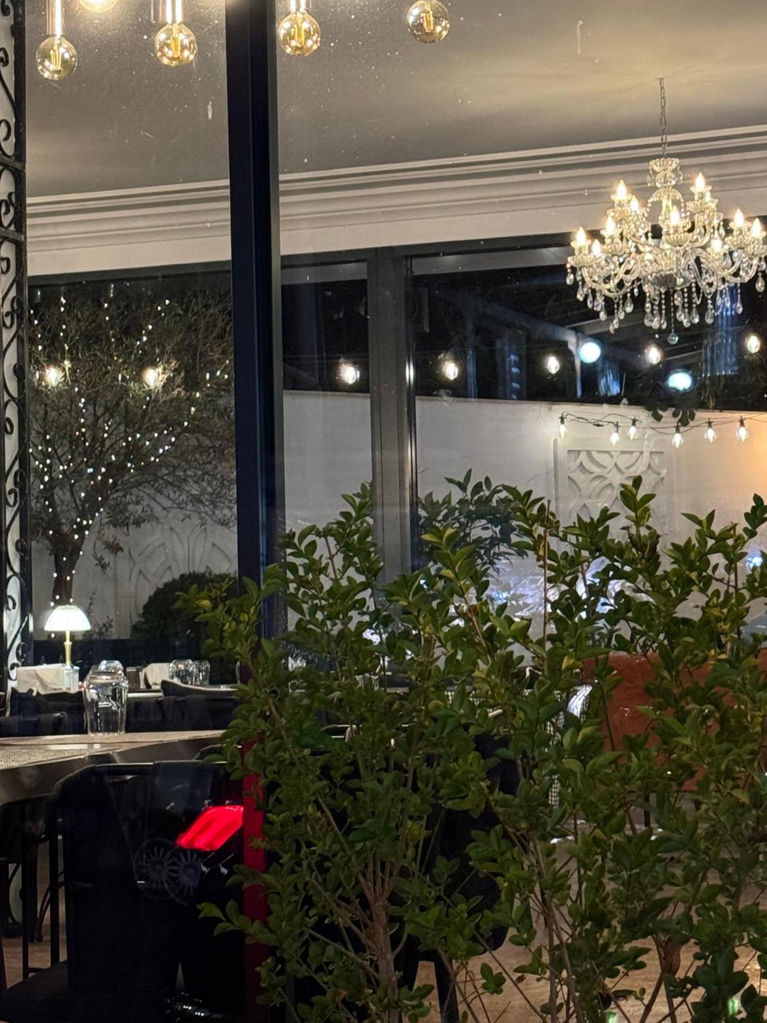 Hotel Avenue ラヴダ エクステリア 写真